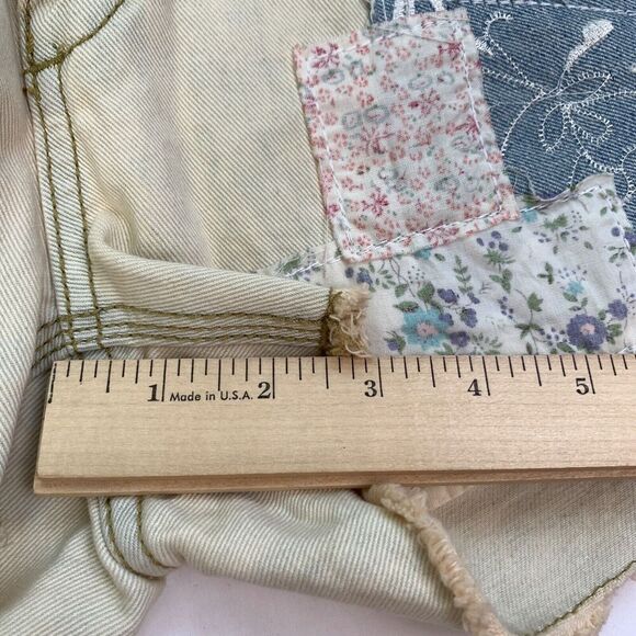 Free People Patchwork Light Wash Denim Shorts Crochet Lace 25 24 Raw Hem Cutoff - Picture 8 of 11